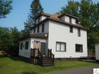 24 2nd St, Duluth, MN 55802-2013