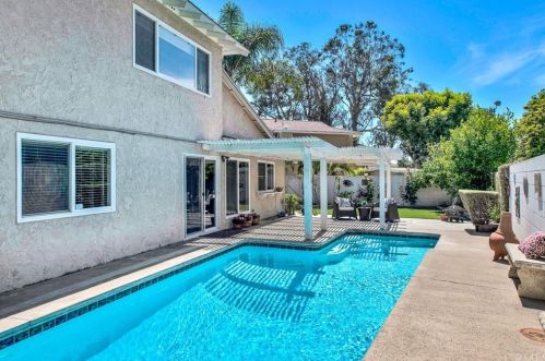 1527 Wakefield Ave, Anaheim CA  92802-3925 exterior