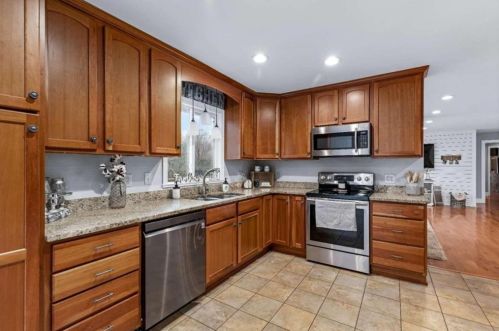 2973 Jefferson Riv Rd, Jefferson GA  30549-4323 exterior