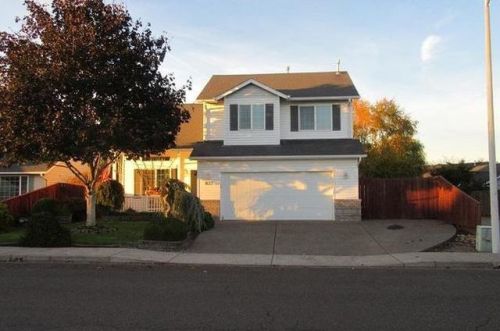 837 Meadowlawn Pl, Liberal OR  97038-7344 exterior