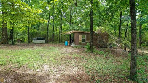 4153 Highway 155, Stockbridge GA  30281-4011 exterior