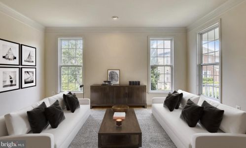 7112 Ayers Meadow Ln, Springfield VA  22150-4915 exterior