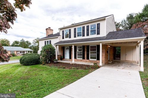 4401 Jayson Ln, Annandale, VA 22003-4649