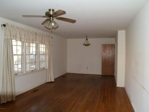 5603 Cherokee Rd, Meridian, MS 39305-1434