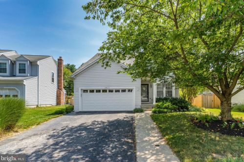 15111 Serbian Ln, Burtonsville, MD 20866-1169