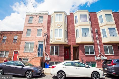 2007 Carpenter St, Philadelphia PA  19146-2616 exterior