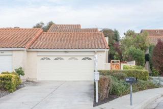 1046 Matterhorn Ct, Milpitas, CA 95035-6930
