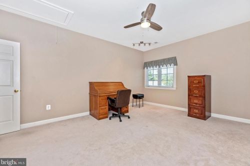 7 Farmstead Pl, Middletown MD  21769-7742 exterior