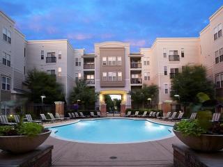 4245 Summit Corner Dr, Fairfax VA  22030-8409 exterior