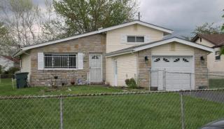 2652 Chelford Ct, Columbus OH  43219-3269 exterior