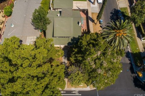 5292 Magnolia Ave, Riverside CA  92506-1248 exterior