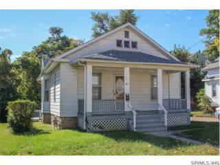411 Augusta St, Alton, IL 62002-6003