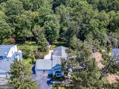 15013 Timberlake Dr, Silver Spring MD 20905-4360 exterior