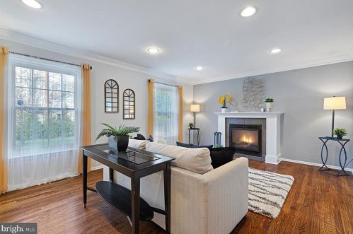 1 Fieldston Rd, Princeton NJ  08540-6415 exterior