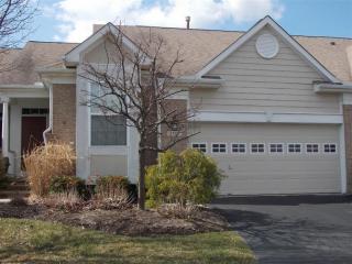 2587 Greenlefe Dr, Dayton, OH 45431-8599