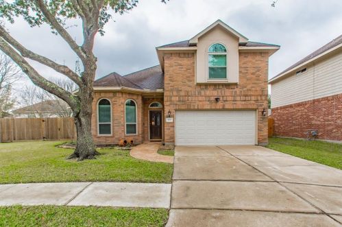 1126 Beckton Ln, Pearland, TX 77584-7742