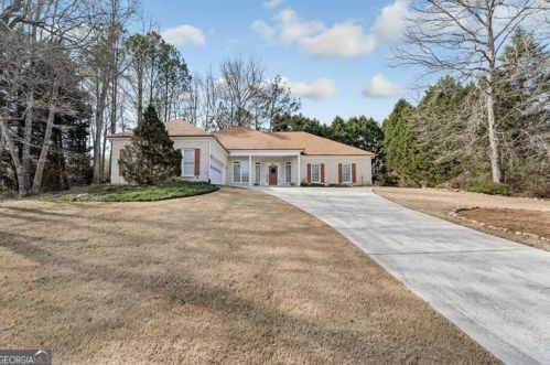 2978 Mary Alice Trl, Loganville, GA 30052-5606