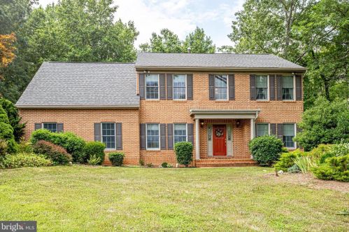 3264 Southampton Dr, Jeffersonton, VA 22724-1746