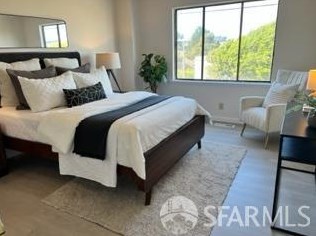 759 Burrows St, San Francisco, CA 94134-1474