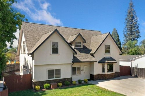 10527 Georgetown Dr, Rancho Cordova, CA 95670-2448