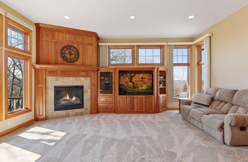 1380 Grace Dr, Saint Paul MN  55123-1971 exterior