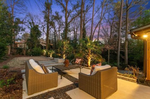 1615 Fama Dr, Atlanta GA  30329-3311 exterior