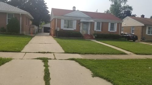 1240 Hillside Ave, Melrose Park, IL 60163-1122