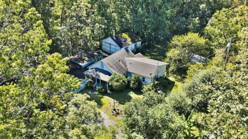 3563 Knight Rd, Marietta, GA 30066-4423
