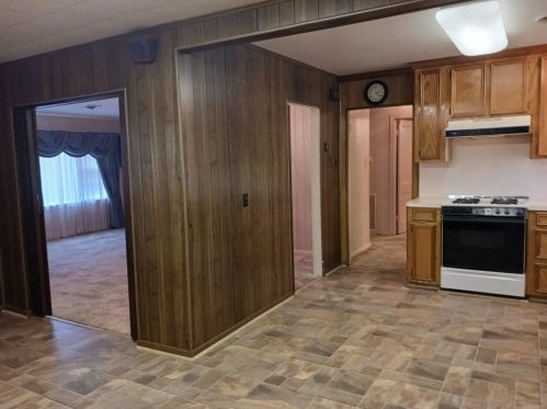 1220 San Felipe St, Angleton TX 77515-5405 exterior