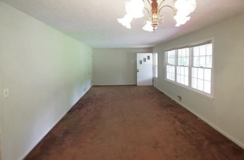 343 Hemphill Rd, Stockbridge GA  30281-2827 exterior