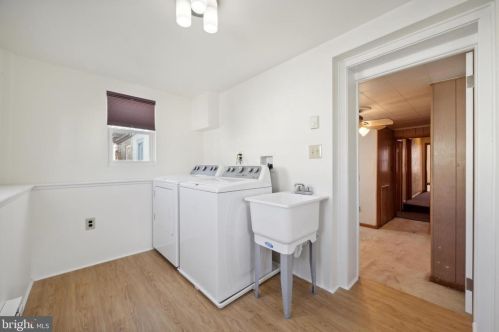 1636 12 St, Philadelphia PA 19148-1002 exterior