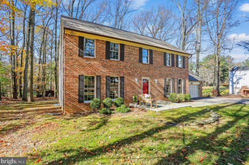 313 Greenspring Ln, Silver Spring, MD 20904-1165