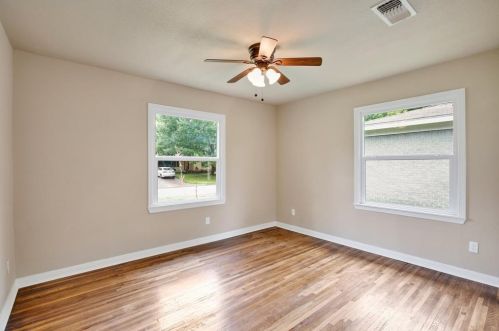 5425 Fursman Ave, Fort Worth TX  76114-4507 exterior