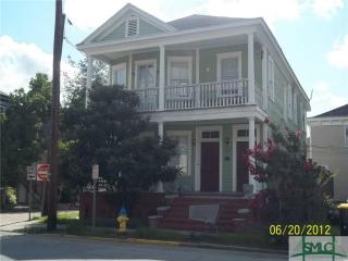1502 Habersham St, Savannah, GA 31401-7329