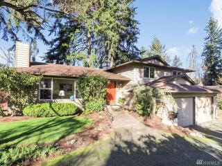 20825 88th Pl, Edmonds, WA 98026-6904