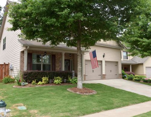 19 Maple Hill Dr, Newnan, GA 30265-5581