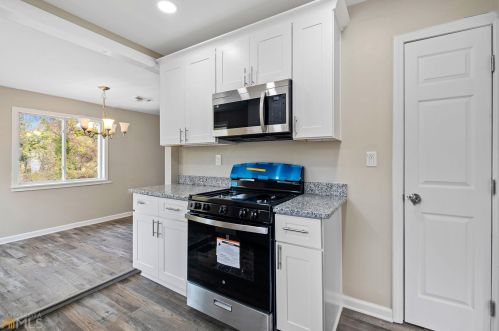 121 Dahlia Ave, Atlanta GA  30314-1207 exterior