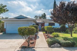 2551 Sussex Way, Fresno, CA 93705-1755
