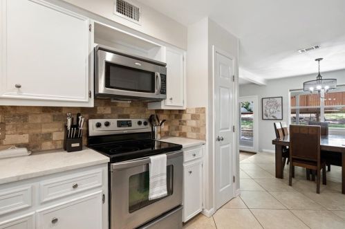 15100 Flamingo Dr, Austin TX  78734-4706 exterior