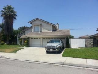 3146 Park Vista Dr, Rialto, CA 92376-7167