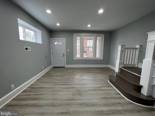 551 Gilham St, Philadelphia PA  19111-5230 exterior