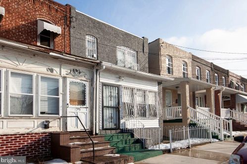 2054 10th St, Camden, NJ 08104-2316