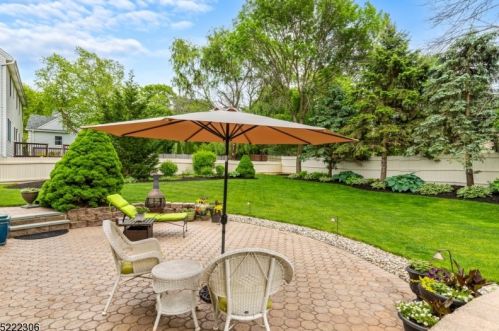 4 Morgan Ct, Dover NJ  07869-1445 exterior