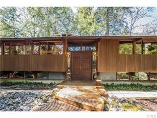 37 Musket Ridge Rd, Wilton, CT 06897-3810