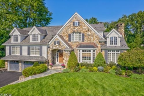 57 Dale Dr, Chatham Township, NJ 07928-1637