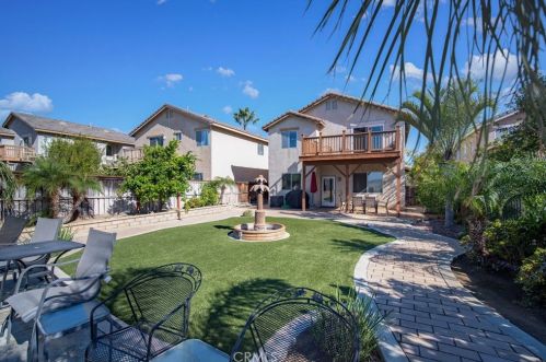 16163 Setting Sun Cir, Riverside CA  92503-0527 exterior