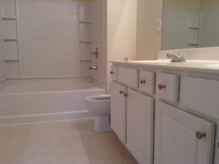 790 Celeste Ln, Atlanta GA  30331-8606 exterior