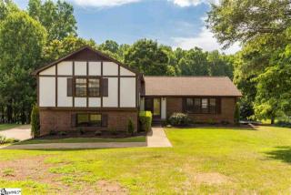 11 Honeybee Ln, Taylors, SC 29687-6411