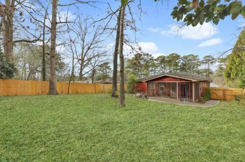 2064 Edgemore Dr, Atlanta GA  30316-2631 exterior