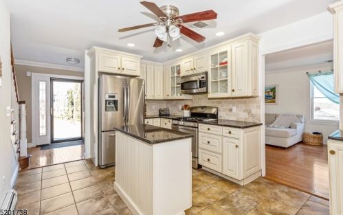 97 Roosevelt Ave, Paterson NJ  07506-0015 exterior